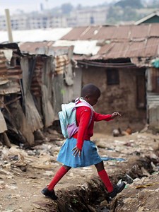 Les chemins de l'école. Episode 3 : En Afrique