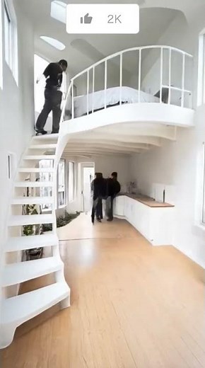 How They Transformed a Tiny House Into a Christmas Wonderland! #builder #wood #buildingdesign