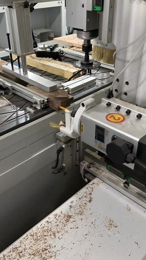 8.7K views · 32 reactions | Numerical control mortise-tenon machine#woodworkingmachinery #slotting #slotting #sideholemachine #woodworkingmachinerymanufacturers | Cindy Xiao | Facebook