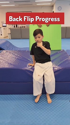 Backflip Tips & Progress @cheungdokwan @cdk.wongchukhang branch Contact us for a Free Taekwondo Trial class! Whatsapp today 🥋 www.hongkongtaekwondo.com Our Schools 🏫 🏆Wong Chuk Hang (Marina 8) 🏆Fortress Hill 🏆Shek Tong Tsui 🏆Discovery Bay Our Partners ❤️ ✨️Repulse Bay Club ✨️American Club ✨️Aberdeen Marina Club ✨️Hong Kong Parkview ✨️CAIS ✨️Island School ✨️Malvern Pre-School ✨️CDNIS ✨️Acorn Playhouse ✨️University of Hong Kong and more! #hongkongtaekwondo #taekwondo #홍콩태권도 #marina8 #cheungd
