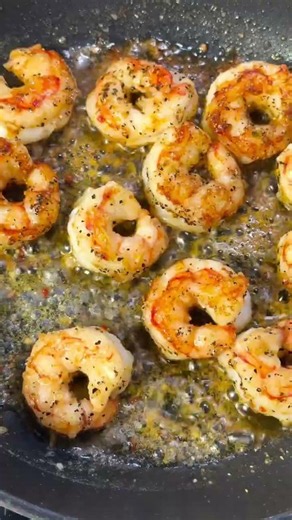 Shrimp Fettuccine Alfredo #cooking #pastatime #recipe #easymeals #easyrecipe #pasta #food #shrimp