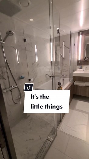 Exploring the Captain's Quarters: A Unique Experience on a Cruise Ship