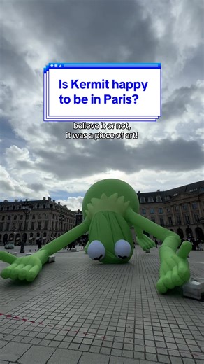 With this giant kermit the artist Alex Da Corte reimagines a real event from the 1991 Macy’s Thanksgiving Parade, when a Kermit the Frog balloon got stuck on a tree and hung there sagging and deflated while the festivities beneath him continued. For the artist, that brief scene captured how masked joy and overcheerfulness often hides our collective fatigue and anxiety. See this epic installtion in the (free!) public program at this year’s @Art Basel in Paris 🇫🇷 #artbaselparis #kermit #kermitth