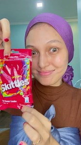 1.4M views · 10K reactions | Recreate Skittles makeup challenge muabella ❤️ Segak dak hampa ?  | Ohh. Mudahnya makeup - by kaknab | Facebook