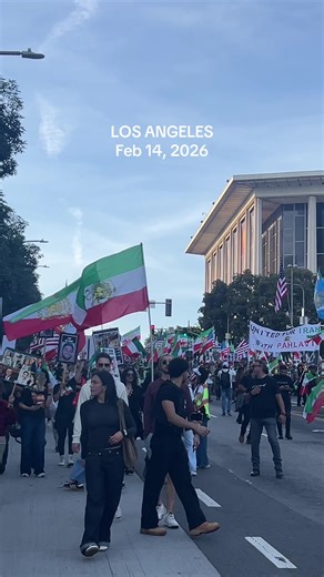 350,000 Gather in LA for Free Iran Demonstration