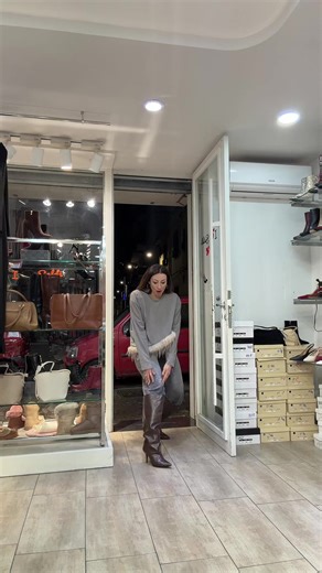 ♥️Un completo creato da noi non è solo abbigliamento: è autostima, personalità e stile che si distinguono. Vieni a scoprire come insieme possiamo rendere un outfit speciale per qualsiasi occasione #shoppingonline #videoviral #tik_tok #voliamoneiperte✈️✈️🦁 #maestrideipov