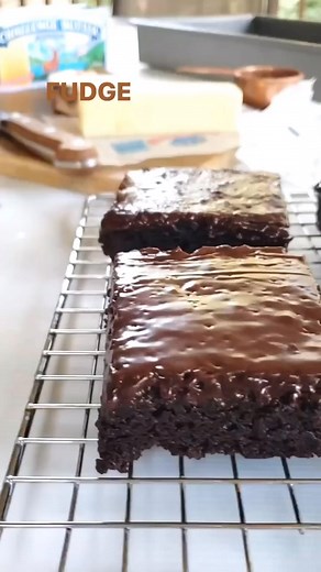 Hi, hello, it’s Saturday! I woke up craving these Fudge Brownies. You will never look at another brownie the same once you try these! Since I’m a sharer, I’ll send the recipe to you right now - comment 𝐁𝐑𝐎𝐖𝐍𝐈𝐄 below 😘 This recipe makes the absolute best brownies from scratch! I’ll admit that you can actually make a decent brownie from a box, but once you try these you will understand why you should do homemade - EASY, ooey gooey and so quick!! ✅ Comment 𝐁𝐑𝐎𝐖𝐍𝐈𝐄 and I’ll send it ov