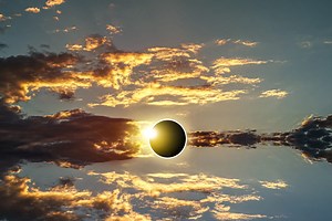 Eclipse solaire : totale, hybride, la prochaine en France ?