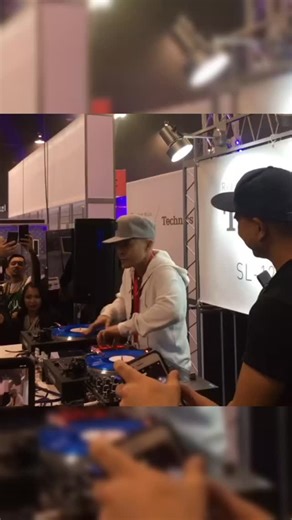 𝗦𝗰𝗿𝗮𝘁𝗰𝗵𝘃𝗶𝗱𝗲𝗼 - Rodrigue on Instagram: "DJ QBERT 👑 🔁 Throwback, February 5, 2019 #ScratchPerformance by @djqbert RP @danx337 @thudrumble @djqbert @yogafrog808 @jessedeandesigns @djhardrich Scratch God Q’s Crazy performance with new SL-1200 MK7 @technics_global and Invader mixer. DJ QBERT | SCRATCH MASTER | DJING | TURNTABLISM | SCRATCHVIDEO | NAMM | NAMM2019"