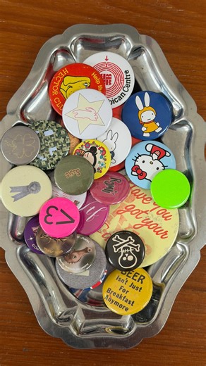 susie lola | my pin badge collection 🐶 | Instagram