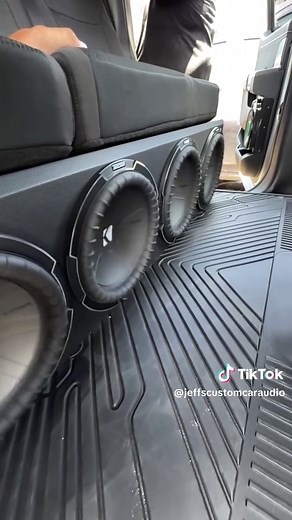 KICKER Q Class 12” Subwoofers Under Seat Setup