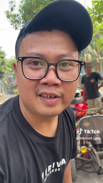 Vespa Extreme Culture in Indonesia