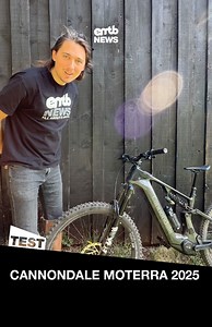 14K views · 36 reactions | Neues Cannondale Moterra und Moterra LT 2025! Cannondale stellt heute die neueste Version seines dienstältesten EMTBs vor – das Moterra und der langhubige Bruder Moterra LT, auf dem wir bereits ein paar kurze Runden drehen konnten. Unser Urteil? Gelungen. Oh, aber es gibt noch mehr zu sagen! --> Details im Artikel unter emtb-news.de. ➡ Link in Bio! | EMTB-News | Facebook