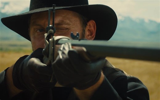 你们想看的电影中的“Sparks LRR”（Sharps夏普斯步枪）