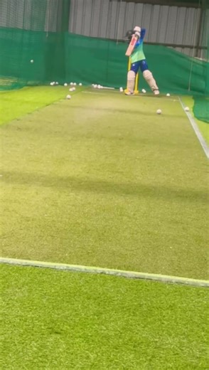 overarm backfoot drills