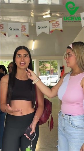 Mini entrevista a estudiantes Ucevistas