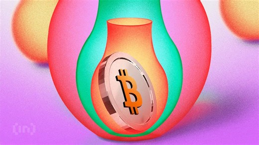 Bitcoin Slips Below $80,000 as Large Holders Exit — But Bounce Signals Are Emerging