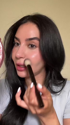 Review of Hourglass Cosmetics Liquid Blush in Future