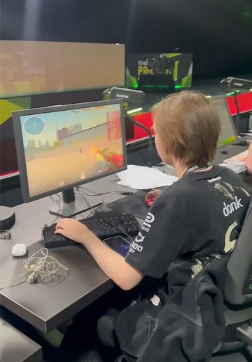 Donk's Warmup Strategies for Counter-Strike 2