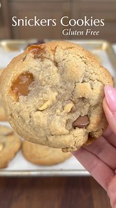 54K views · 555 reactions | Love cookies packed with gooey, nutty, chocolatey goodness? Comment Snicker Cookies below, and I’ll DM you the recipe for my Browned Butter Snickers Cookies! #cookies #brownbuttercookies #chocolatechipcookies #snickers #snickerscookies #cookierecipe #CookieExchange #holidaybaking #christmasdesserts #christmascookies #bakingfromscratch #easyrecipes #easydesserts | The Salty Cooker | Facebook
