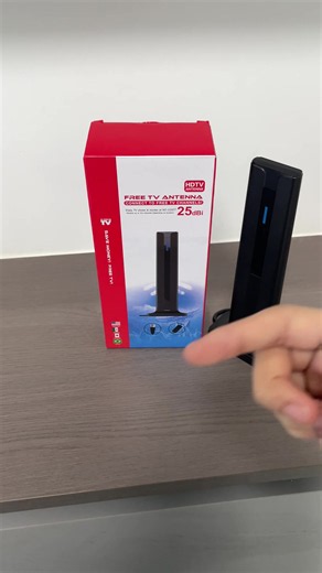 Solo la conectas y listo, los canales aparecen al instante en tu tele.#antenna #tv #hd #4k #tvantennaforsmarttv