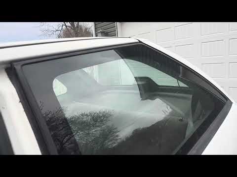 1995 Geo Metro LSi: Startup, Exhaust & In Depth Review 