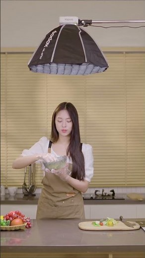 Godox ML100Bi Led Video Light Display