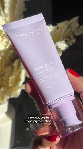 Major Fade Flash Mask from @Dr. Idriss is a must have if you struggle with hyperpigmentation. Have you tried this yet? This mask has glycolic acid, tranexamic acid, lactic acid and glycerin. It has a slight tingling sensation when you first apply the mask, but dont worry it’s completely normal! @The Lobby #dridriss #skincare #hyperpigmentation #darkspots