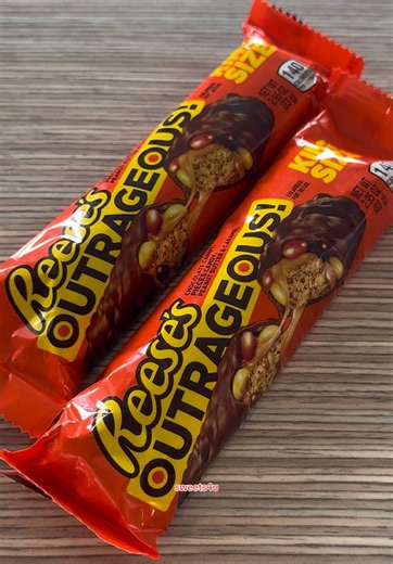 Reese’s chocolate😍