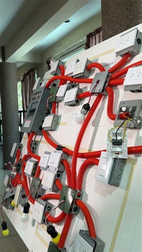 TALLER PRESENCIAL EN OAXACA🔥 Taller de Instalaciones Eléctricas - 90% Práctico Aprenderás a conect