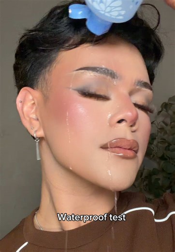 Achieve Perfect 2016 Eyebrows with O.TWO.O Products