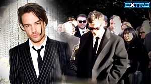 Liam Payne's friends and family, including his One Direction bandmates, gather for an emotional funeral in England. 🕊️ | Extra