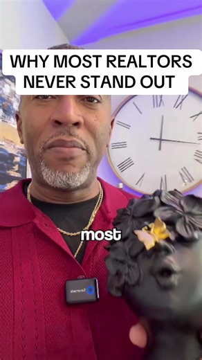 Here’s why most realtors never stand out — and it’s not what you think. It’s not your market. It’s not your experience. It’s not even your budget. It’s that you’re too busy copying everyone else instead of being yourself. Here’s what actually works: ✅ Find your clear voice — People want to connect with YOU, not a copy of someone else ✅ Stop trying to work with everybody — The right clients are already looking for you specifically ✅ Give real value — No vague posts. No gatekeeping. Spill the bean