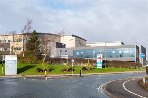 Petition to save our hospital bus amasses more than 1,500 signatures in one day