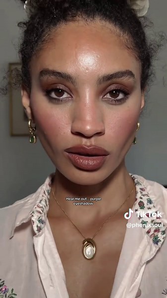 Purple Eyeshadow Trends for a Warm Makeup Look