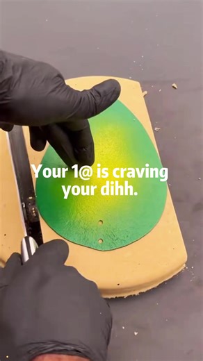 Kinetic sand cutting satisfying amazing#unfreezemyaccount #cuttingsend #foryourpage #sendsounds #cuttingsend