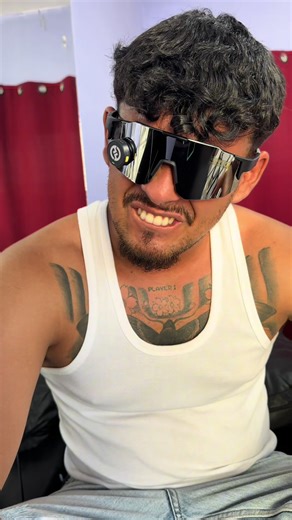 Vlog de Tatuajes con JhonMc: Humor y Estilo