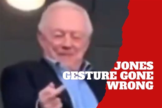 Cowboys owener Jerry Jones' fined by the NFL for his middle finger gesture to Jets fans