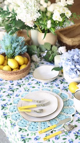 ANNOVA Silverware Set, Retro/Rivet Colorful Stainless Steel Tableware Kitchen Flatware Set Utensils, Includes Dinner Knives, Forks, Spoons & Dessert Spoons (Blue, 24 Pieces)