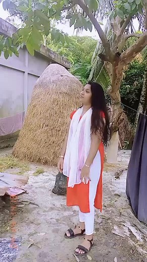 Cultural Significance of Traditional Attire in Rural Settings