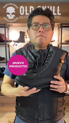 Botas biker con última tecnología y alma indestructible OLD SKULL® Motorcycle Clothing 👇🏻 CATALOGO / OFERTAS https://wa.me/c/593987779978 👇🏻 CONTÁCTANOS https://wa.me/593987779978 🌎 Worldwide Shipping #motorcycle #motos #motorbike #bikeride #biker #motowear | OLD SKULL Motorcycle Clothing