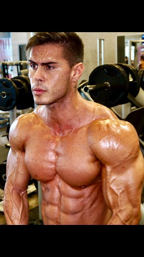 2.7K views · 8.6K reactions | #shoulderworkout with top trainer...