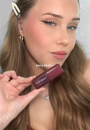 Gorgeous Winter Blush with Huda Beauty Black Cherry