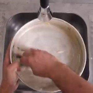 442K views · 4.2K reactions | How to save a burnt pot. Recover and clean the dishes you liked | Taste Delicious | Facebook