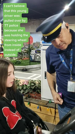 Young Driver Pulled Over by TT Police for Incorrect Steering Wheel Position