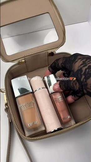 beige bag essentials