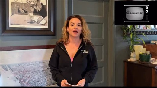 Today on The Morning Muddy: A City Council story gets the full play-by-play treatment, our Sports Director somehow ends up giving wine directions 🍷, and we’ve got a preview of a pretty psychedelic show lighting up Hannibal. Happy Tuesday, Muddy Buddies! #morningmuddy #muddyrivertv | Muddy River News