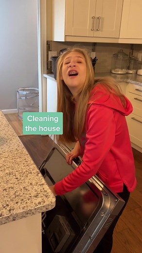 How does Ruby clean the house? #Blind #BlindGirl #Cleaning #CleanTok