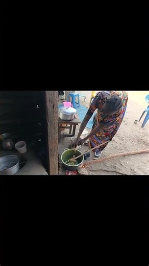 African village cooking:Adding groundnut paste to kudra so as to be nutritious. #villagelifestyle