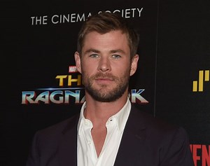 Cine este doamna Thor, care va apărea alături de Chris Hemsworth în "Thor 4" | PRO TV